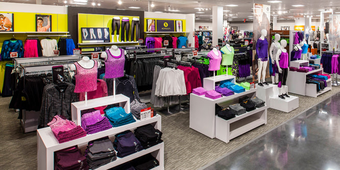 JC Penney boasts long lines at Sephora, but it needs an apparel fix