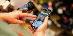 What is increased mobile holiday traffic doing for sales?