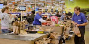 Will Kroger’s ban mean the end of plastic bags in grocery stores?