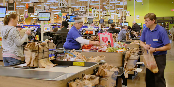 Will Kroger’s ban mean the end of plastic bags in grocery stores?
