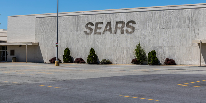 Why do landlords say they’re happy that Sears is shuttering stores?
