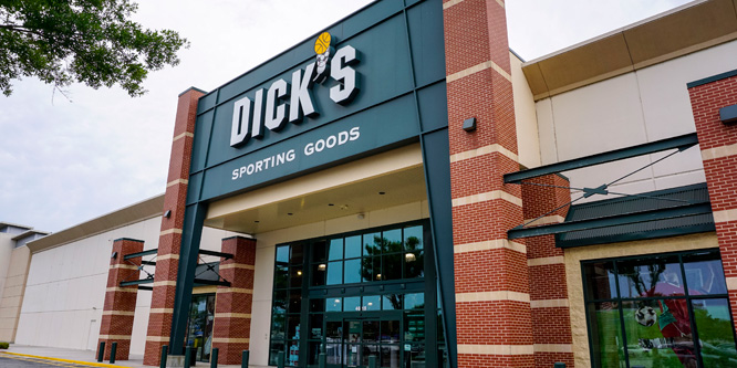 Is Dick’s making the right move by bringing its software development in-house?