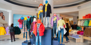 Gap plans move into non-apparel categories