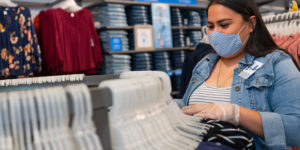 Gap to ‘mothball’ unsold inventory until next year