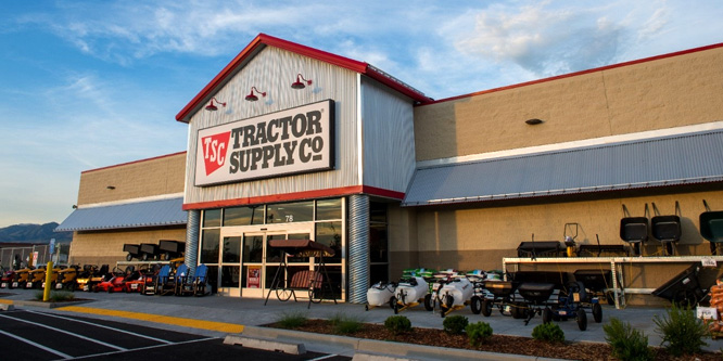 How is Tractor Supply acing the pandemic?