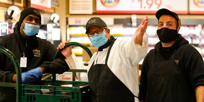 Trader Joe’s and Wegmans satisfy, others falter, through the pandemic