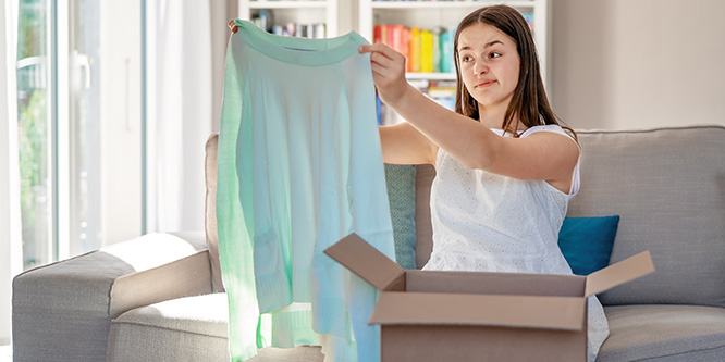 https://retailwire.com/wp-content/uploads/2021/01/disappointed-teen-girl-unpacking-blouse-666x333-1.jpg