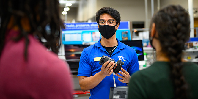 Digital gains are changing how Best Buy puts its associates to work