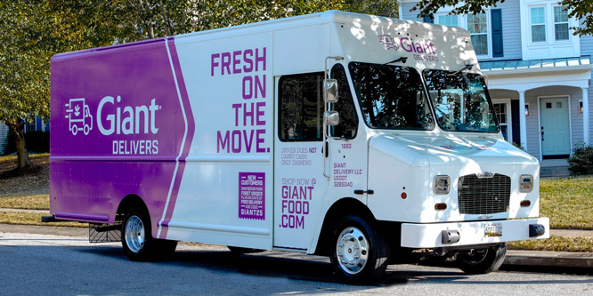 Giant Food cuts delivery and pickup fees as online biz soars