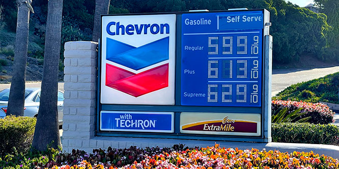 Chevron Buys Hess Corp in $53B Deal