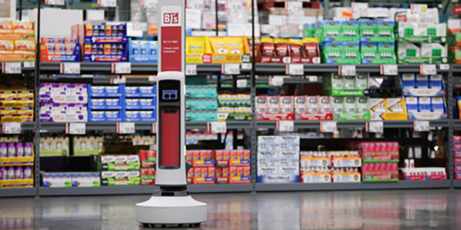 Simbe Robotics robot in BJs store aisle