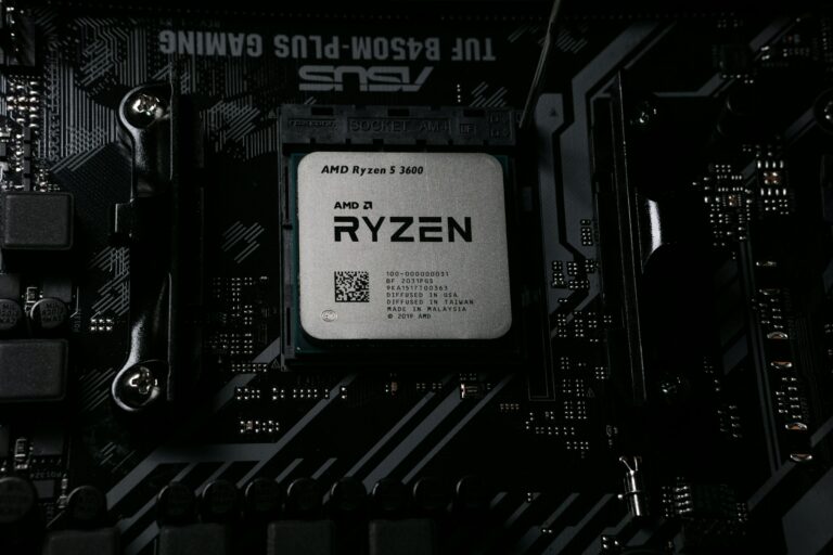 China Bans Intel and AMD Chips in Government Computers