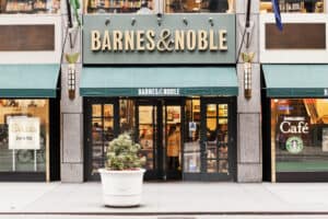 Barnes and Noble bookstore in the Fifth Avenue