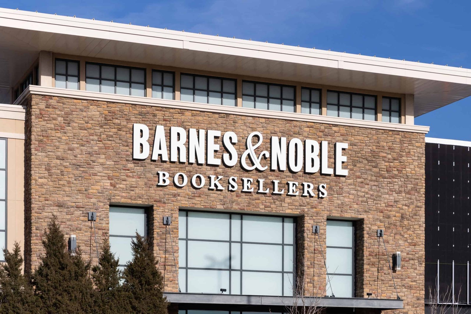 Barnes & Noble