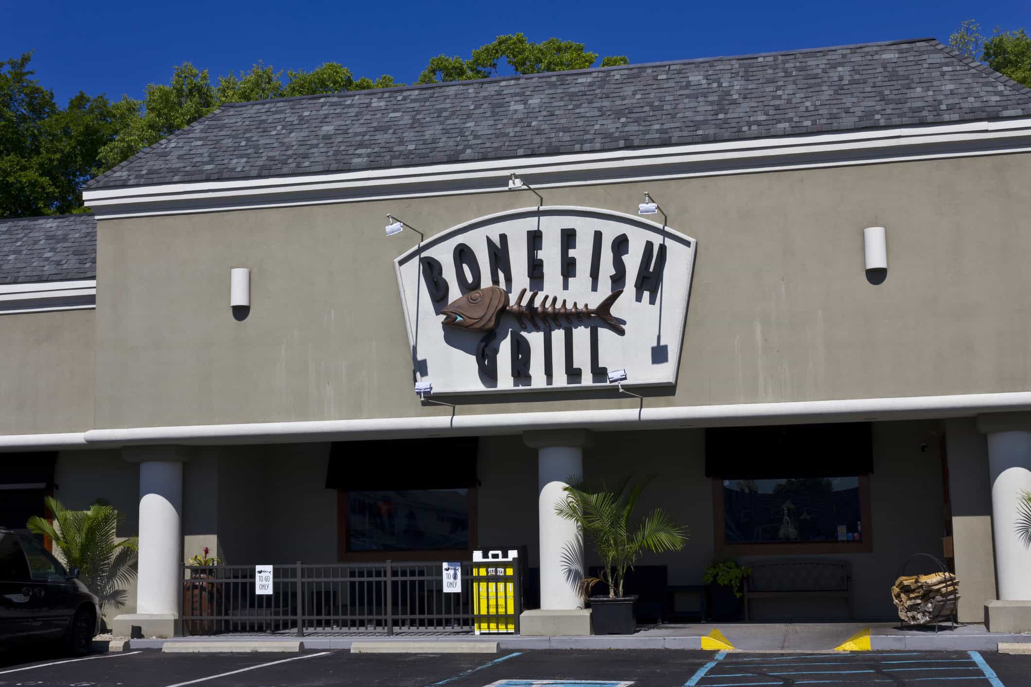 Exterior of a Bonefish Grill