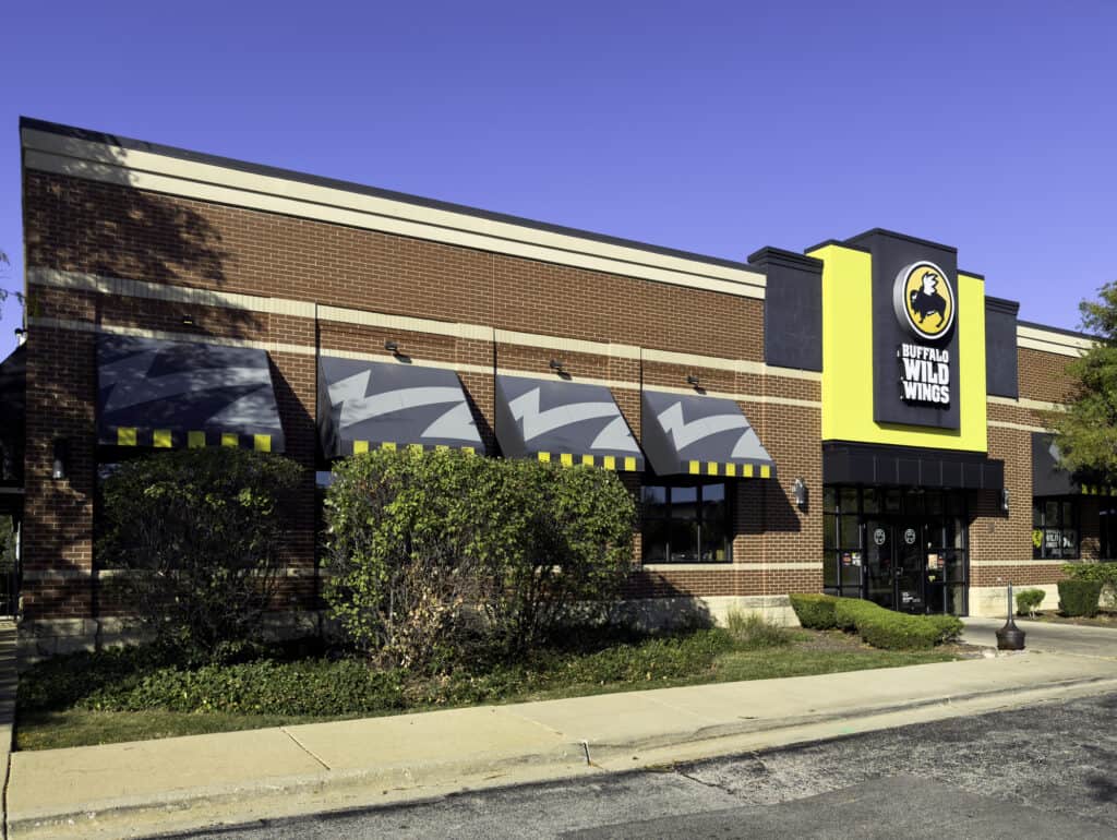 Buffalo Wild Wings Unveils New Pick 6 Meal Deal