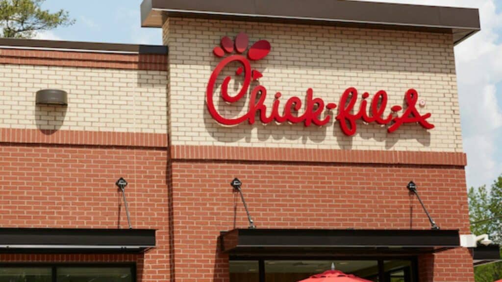Chick-fil-A Awards $27M in Scholarships to Team Members, Community Leaders