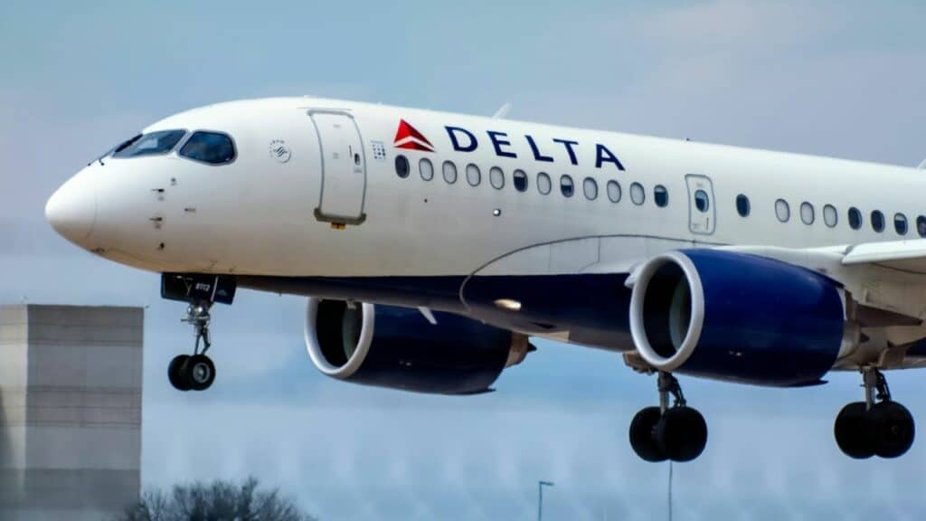 Delta Changes Uniform Policy After Employees Are Seen With Palestine Flag Pins