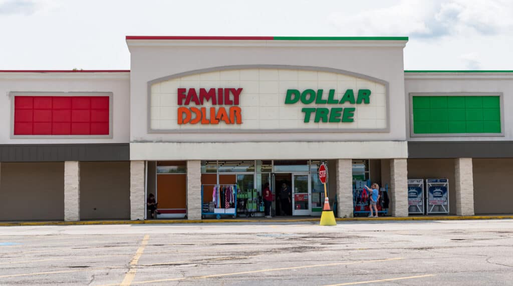 Family Dollar and Dollar Tree storefront