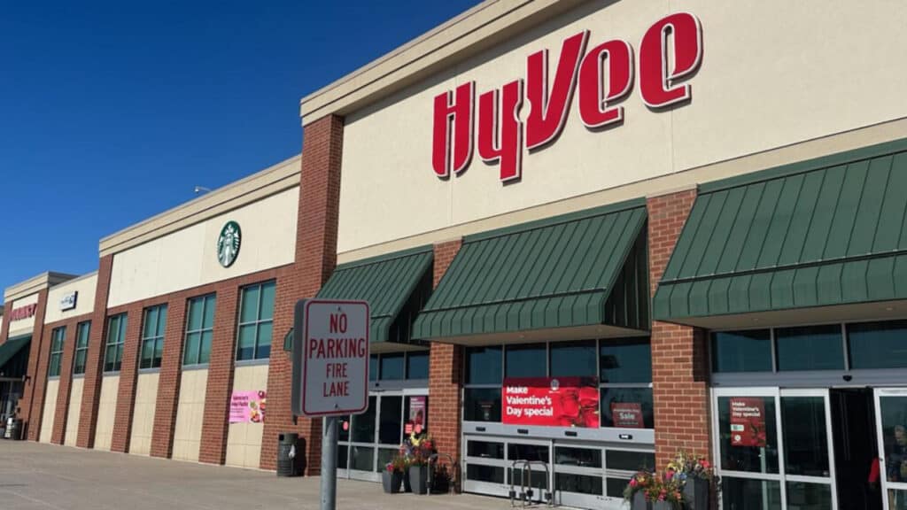 Hy-Vee Is Shuttering 2 Production Facilities, Impacting 461 Employees
