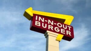 In-N-Out Burger Will Open a Glitzy Location Outside of Las Vegas' Flamingo Hotel in 2026