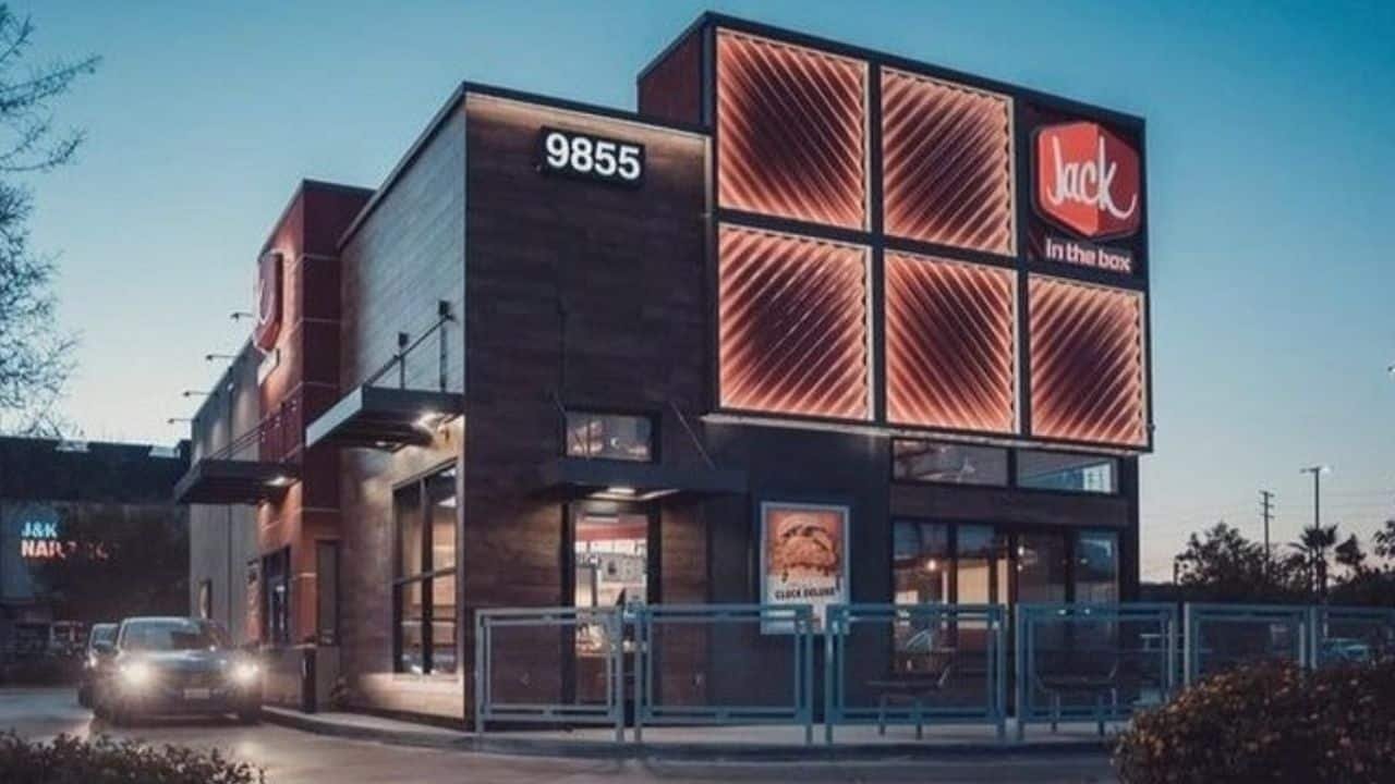 Jack In The Box Owns Del Taco