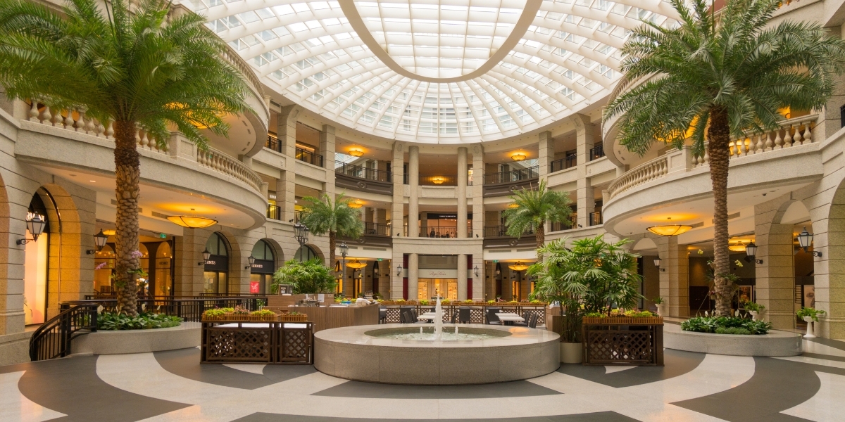 The History of Malls in the U.S. - Blog