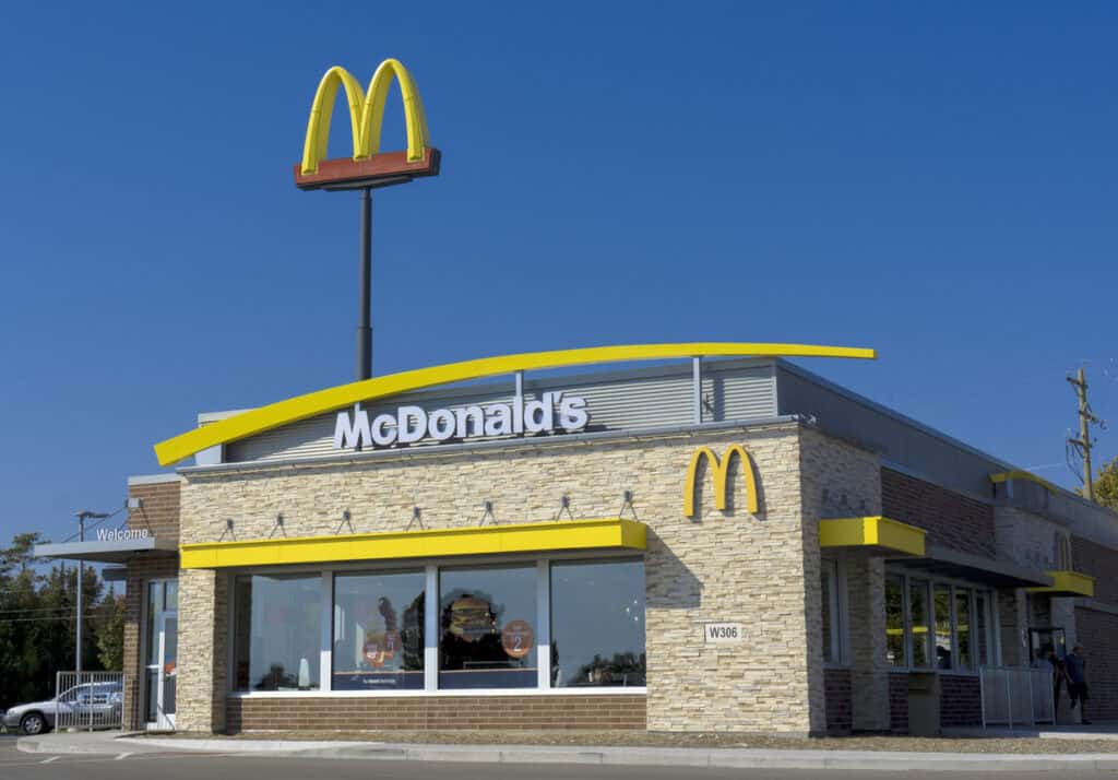 Chicago McDonald’s Targeted in Hatchet-Wielding Attack