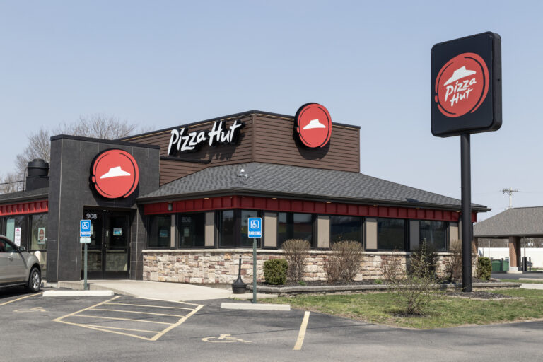 Pizza Hut Introduces Goodbye Pies for Valentine’s Day
