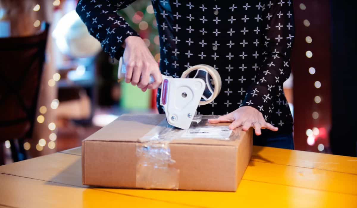 Retail returns concept