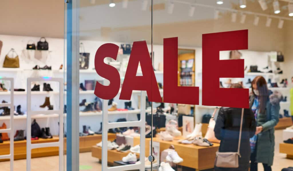 Sales promotions before tariffs