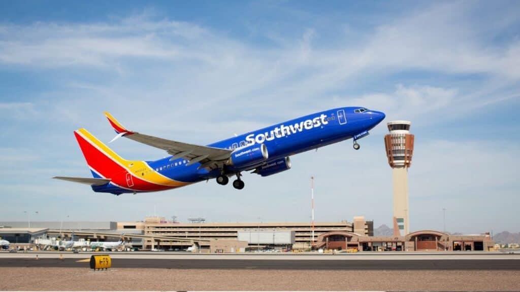 Fitch Issues ‘Negative Outlook’ as Southwest Airlines Faces Passenger Pushback Over Bag Fees