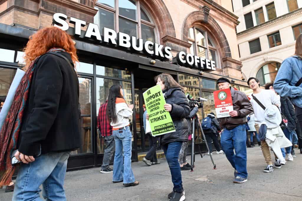 Starbucks labor union strike