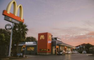 Thanksgiving 2024 Which Restaurants Are Open, & Which Are Closed