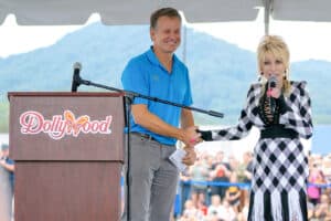 Announcement of Hurricane Relief by Dolly Parton and Walmart