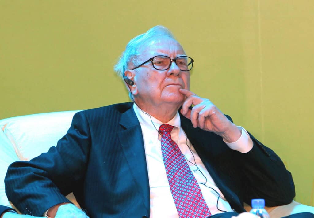 Warren Buffett Wants All Parents To Do One Thing Before They Die