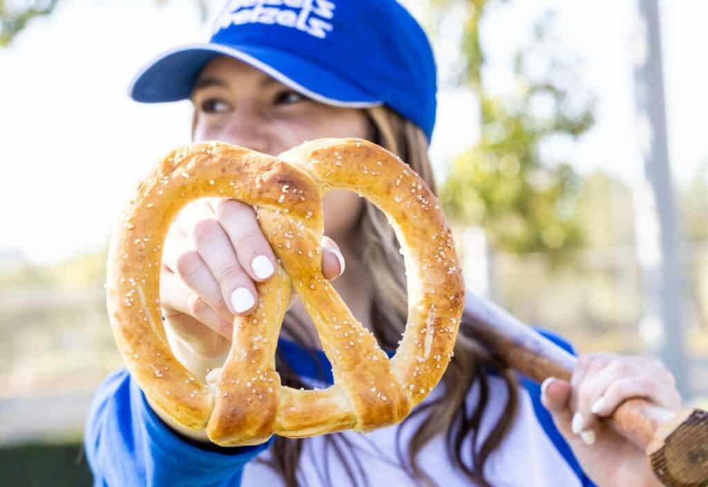 Wetzel’s Pretzels Celebrates National Pretzel Day With Free Giveaways on April 26