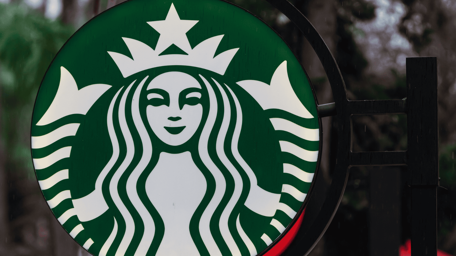 Starbucks recalls mugs