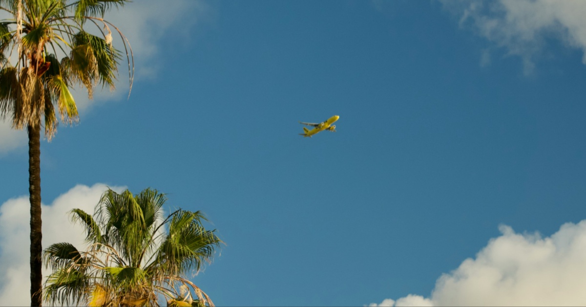 A plane flying over Florida.