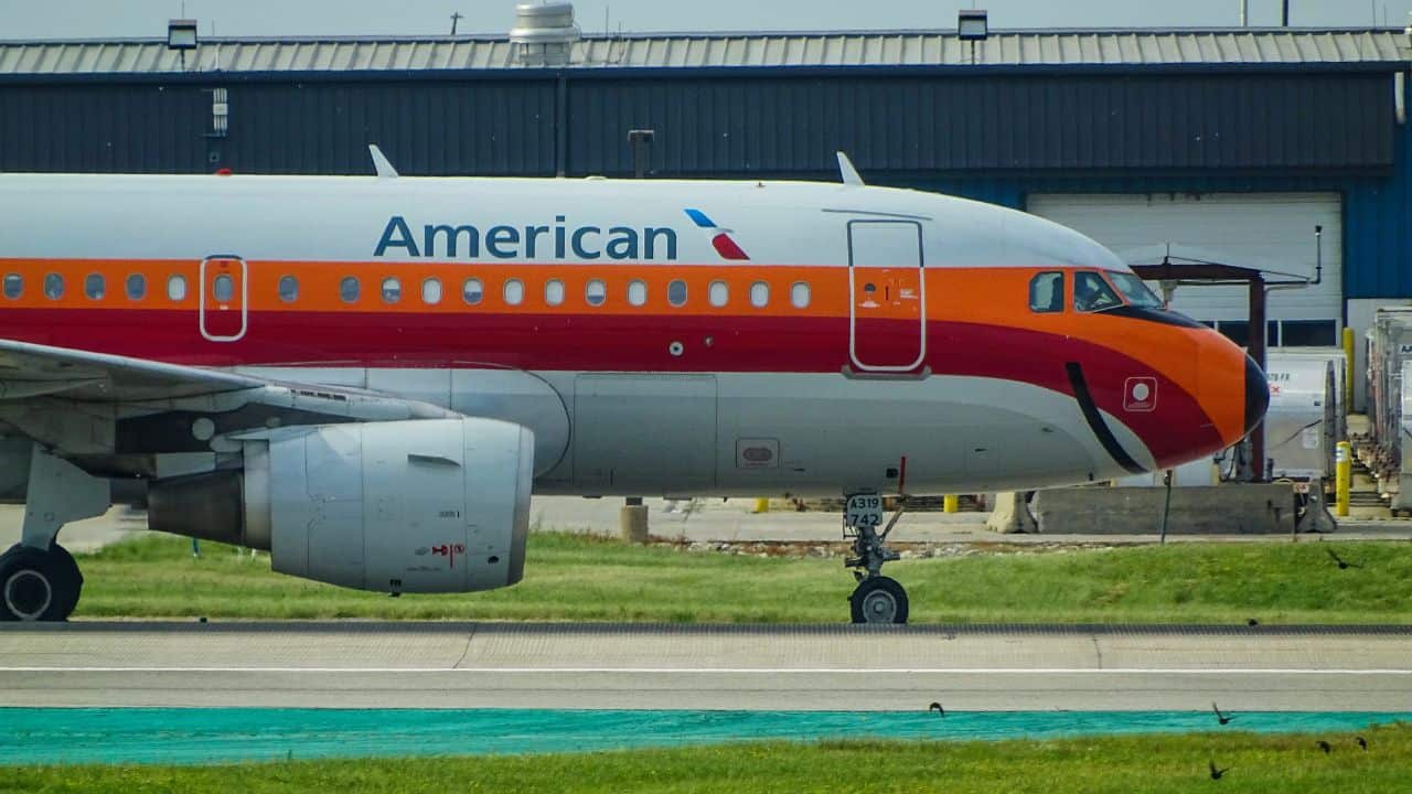 American Airlines: Error To Blame Child In Hidden Camera Lawsuit