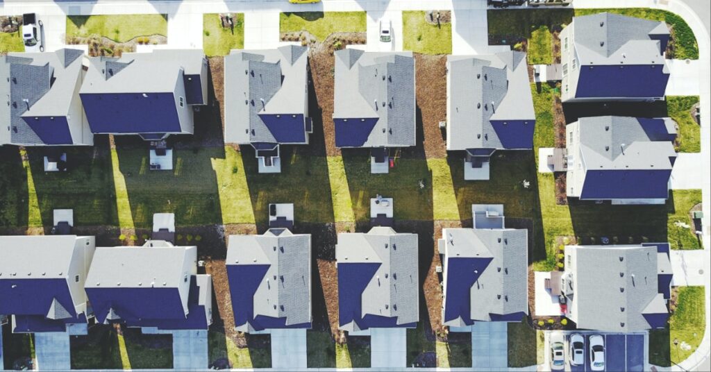 Boomers Won’t Part With Their Homes, Leading to Shortage for Young Families