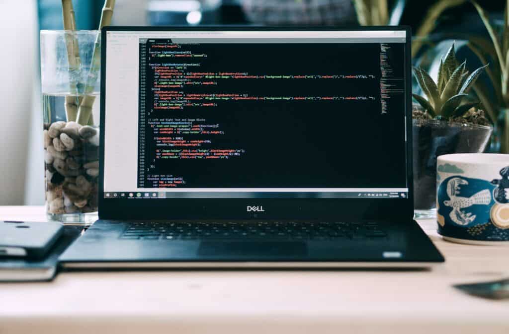 Dell’s Second Quarter Revenue Boost Fueled by Increased Demand for AI Servers