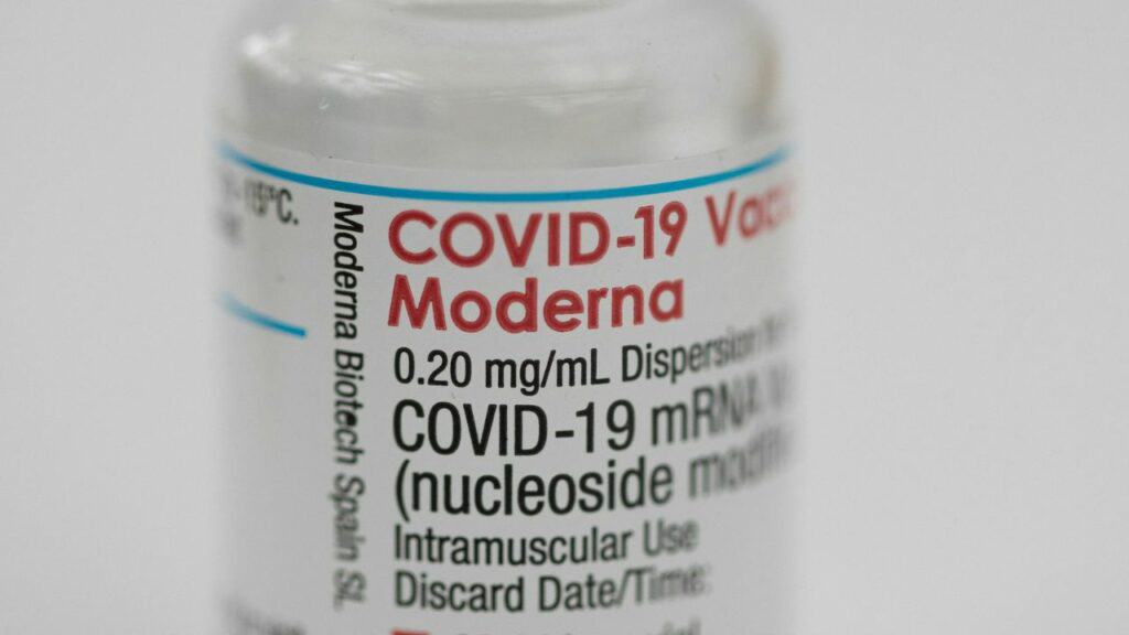Moderna COVID-19 Vaccine Sales Drop 91%