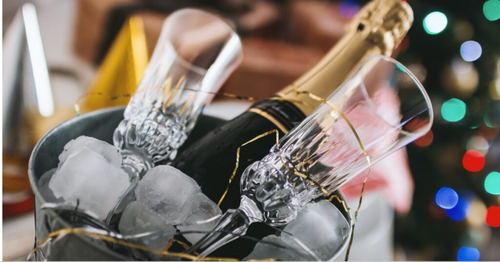 New Year’s Eve Revelers Paying Upwards of $12K to Ring in 2024 in Times Square