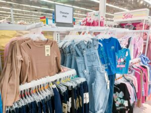 Walmart tweens shopping