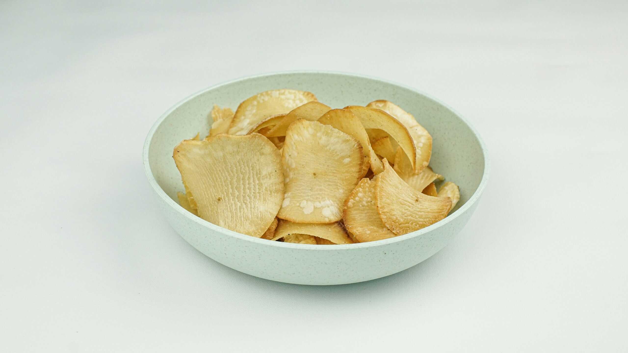 Bowl of potato chips